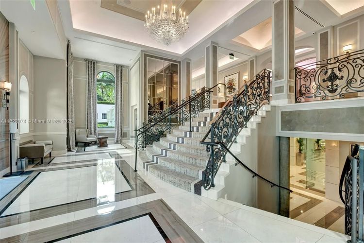 Porto Vita North Tower #2201 image #81