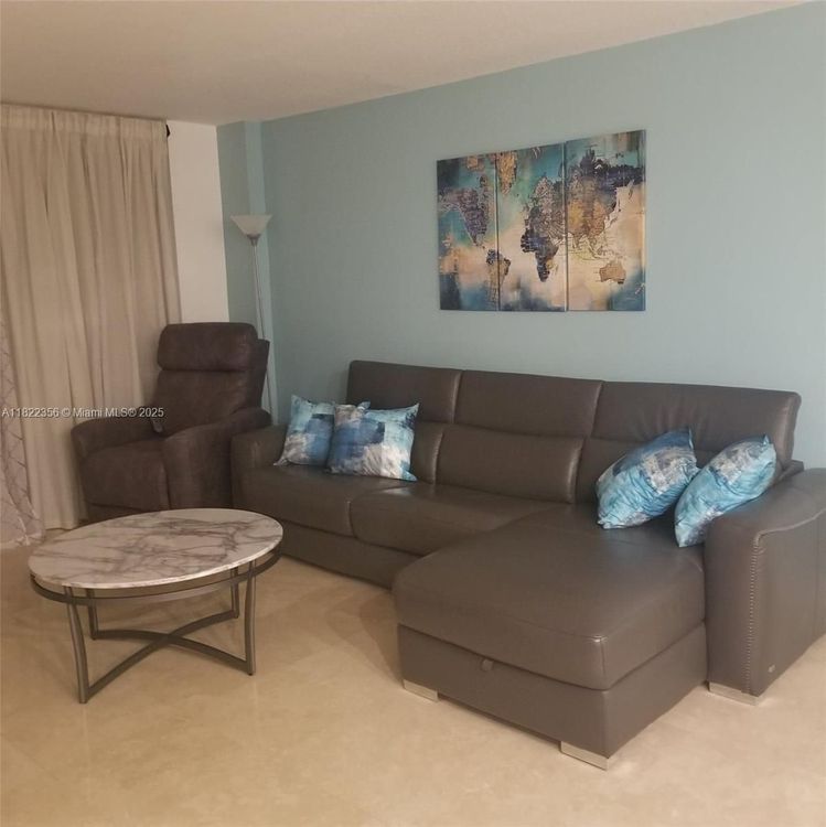 The Collins #408 image #12