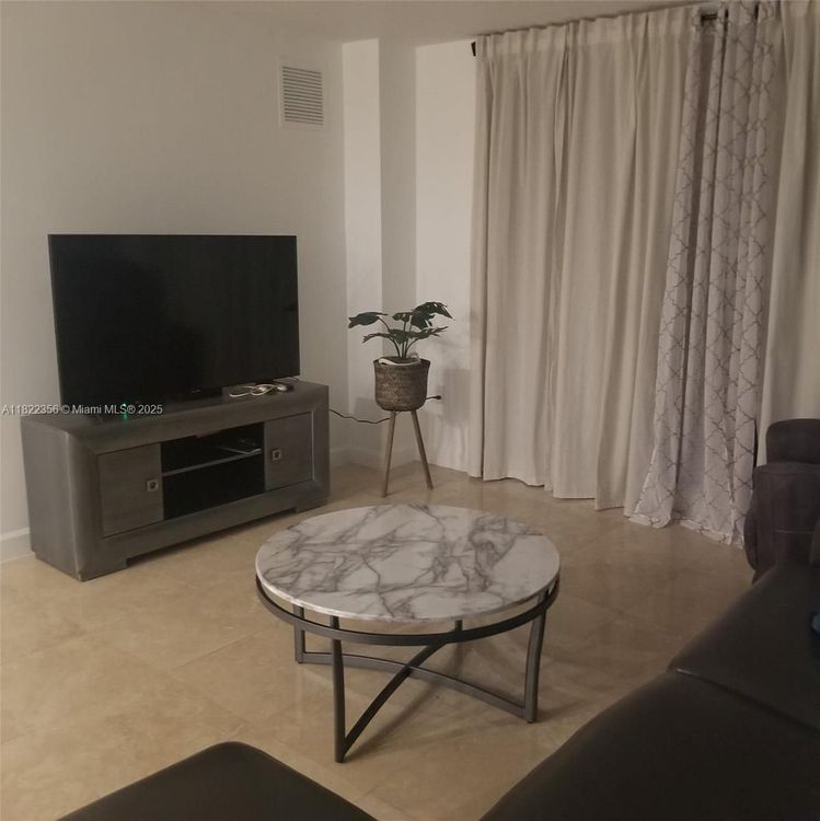 The Collins #408 image #13