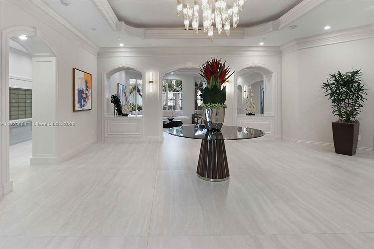 One Island Place #601 image #25