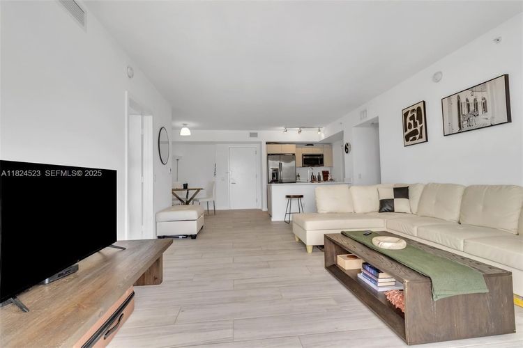 Baltus House #1217 image #19