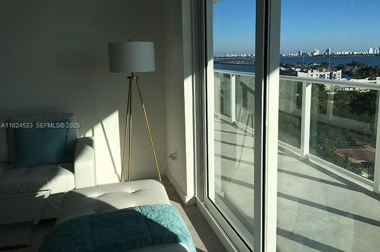 Baltus House #1217 image #24