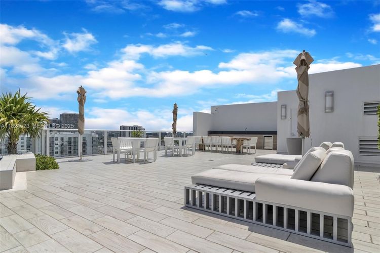 Baltus House #1217 image #37