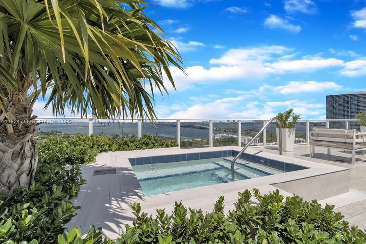 Baltus House #1217 image #42