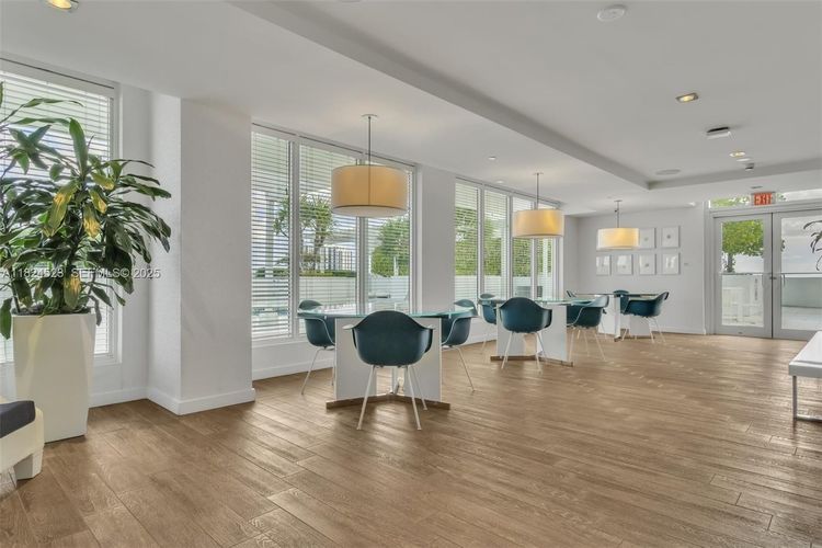 Baltus House #1217 image #51