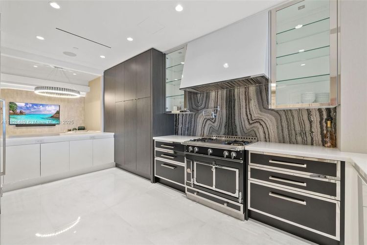 The Estates at Acqualina #3003 image #12