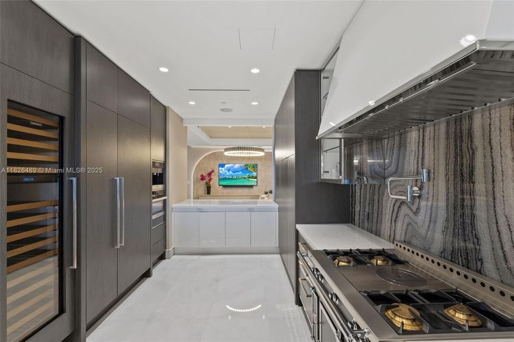 The Estates at Acqualina #3003 image #13