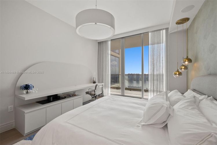 The Estates at Acqualina #3003 image #33