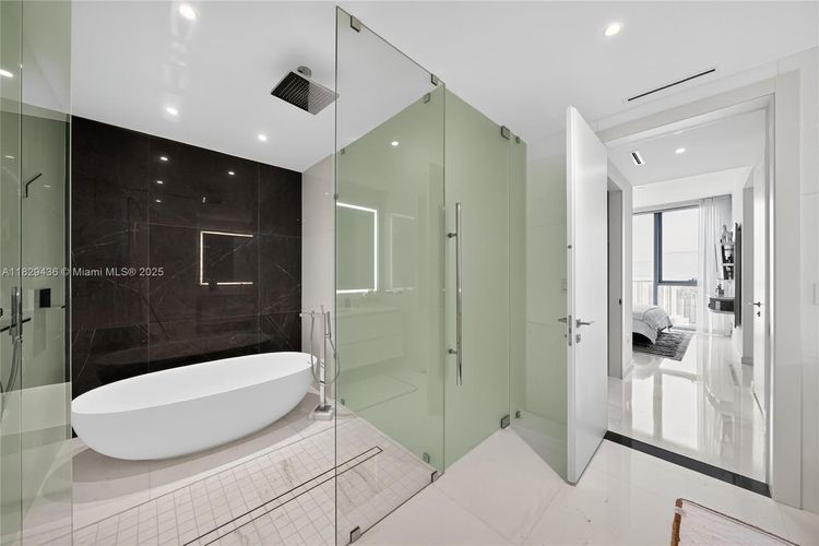 Aston Martin Residences #5009W image #20