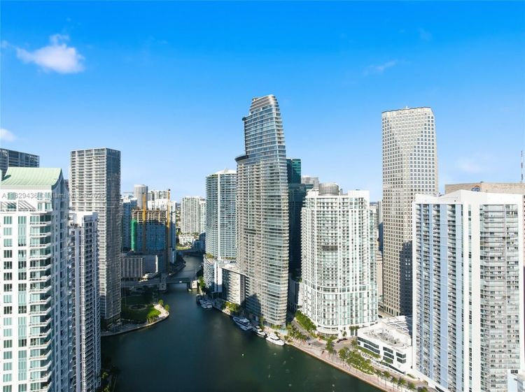 Aston Martin Residences #5009W image #24