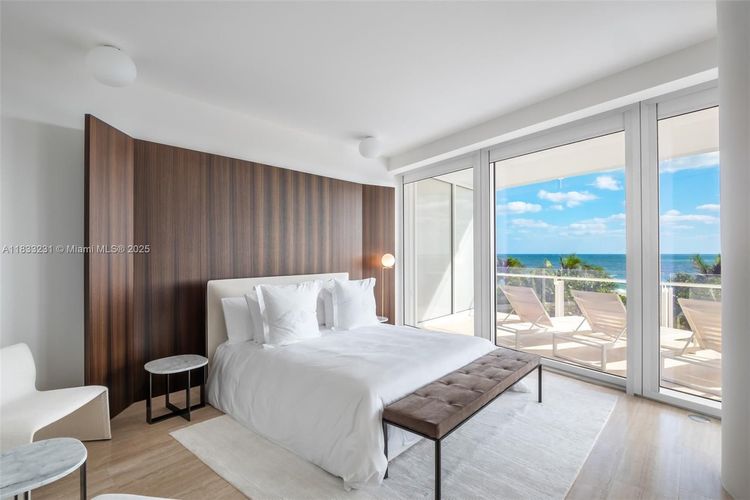 The Surf Club Four Seasons Hotel And Residences #S-305 image #9