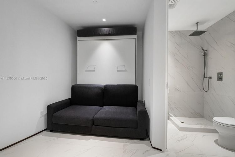 Porsche Design Tower #2701 image #26