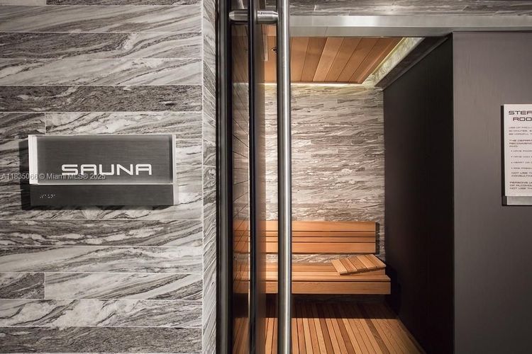 Porsche Design Tower #2701 image #45