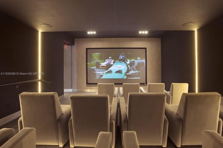 Porsche Design Tower #2701 image #56