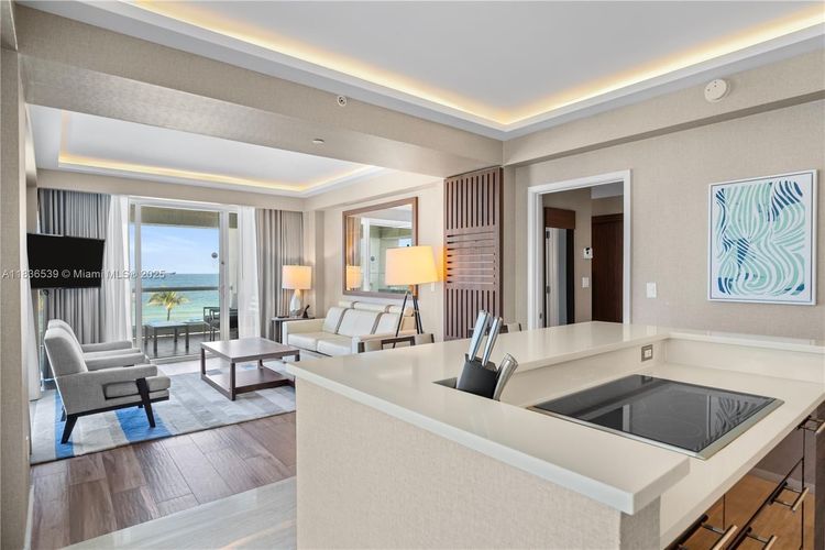 The Ocean Resort Residences (Conrad) #R201 image #16