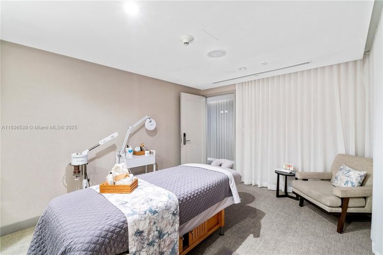 The Ocean Resort Residences (Conrad) #R201 image #37