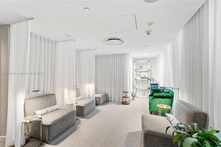 The Ocean Resort Residences (Conrad) #R201 image #39