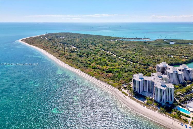 Towers of Key Biscayne #E708 image #15