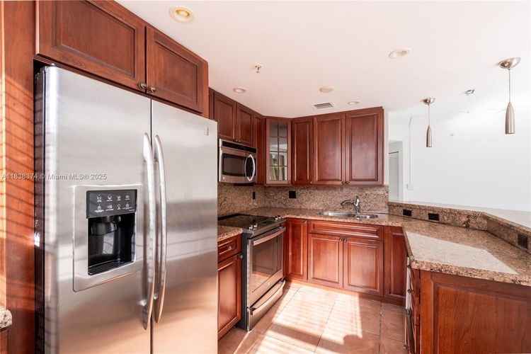 Bay Harborview #201A image #17