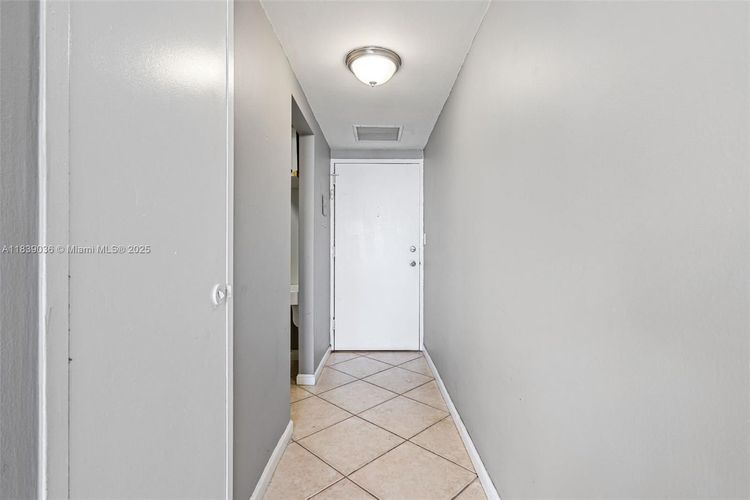 Triton Towers #931 image #12