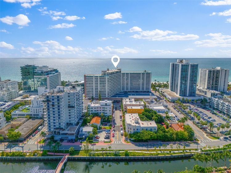 Triton Towers #931 image #18