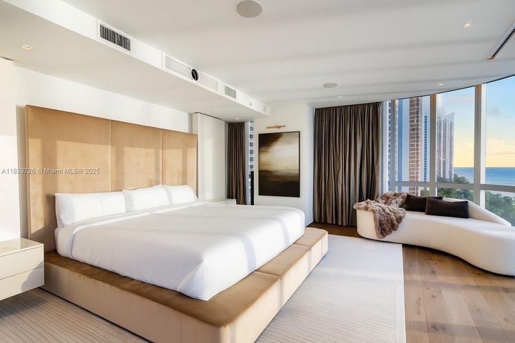 Chateau Beach Residences #1001 image #14