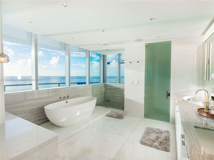 Chateau Beach Residences #1001 image #16