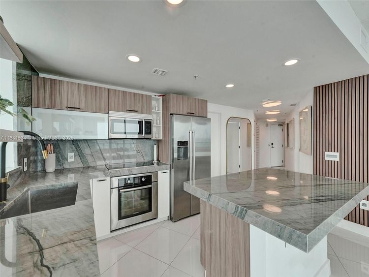 Eden House #1502 image #11