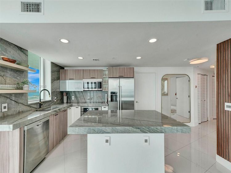 Eden House #1502 image #14