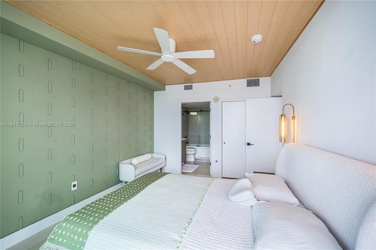 Eden House #1502 image #23