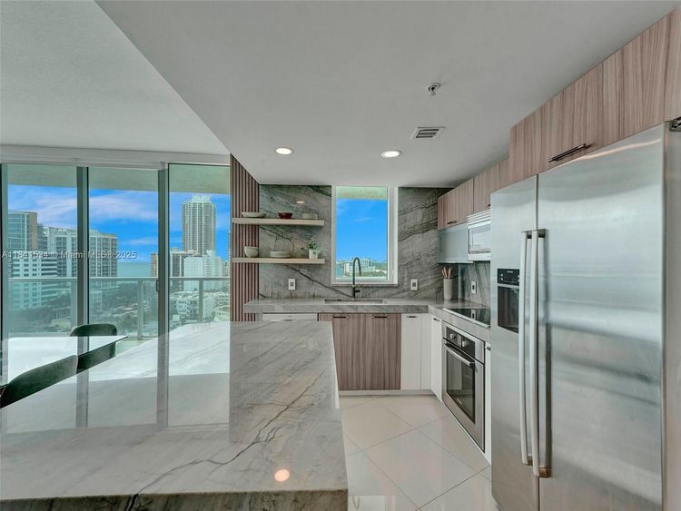 Eden House #1502 image #9