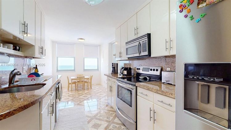 Malaga Towers #9A image #26