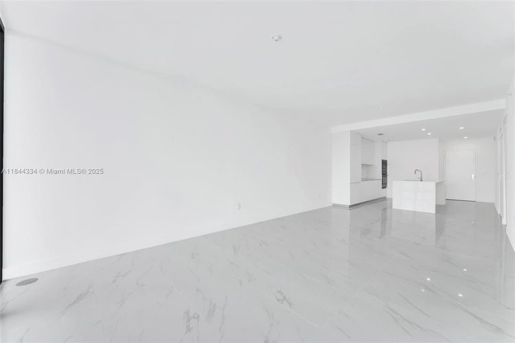 Aria Reserve South Tower #3806 image #13