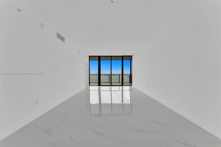 Aria Reserve South Tower #3806 image #22