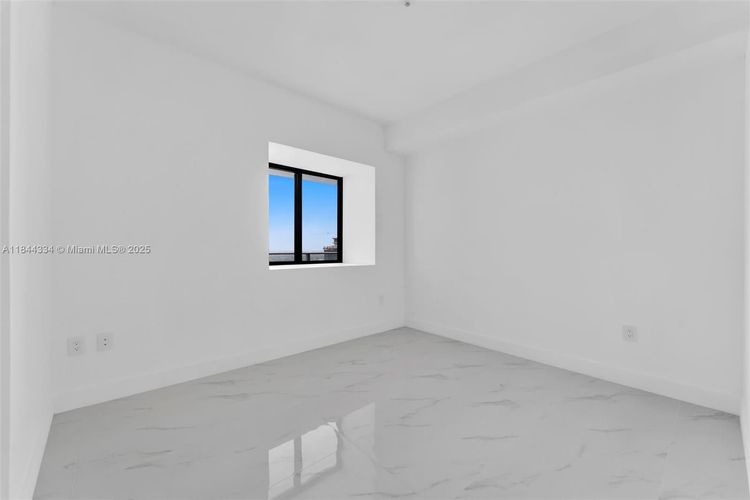 Aria Reserve South Tower #3806 image #29