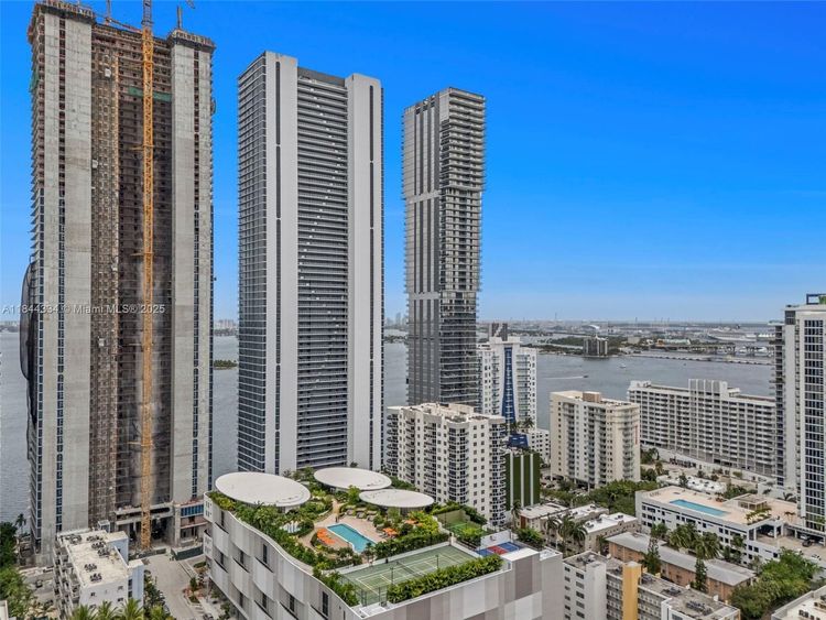 Aria Reserve South Tower #3806 image #38