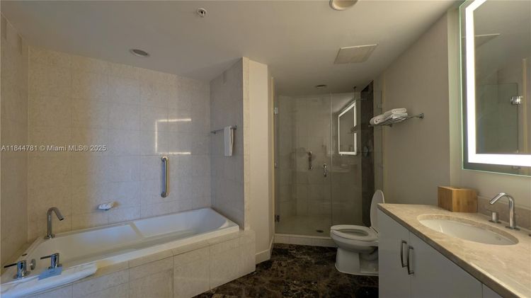 Hilton Q Club #2501 image #19