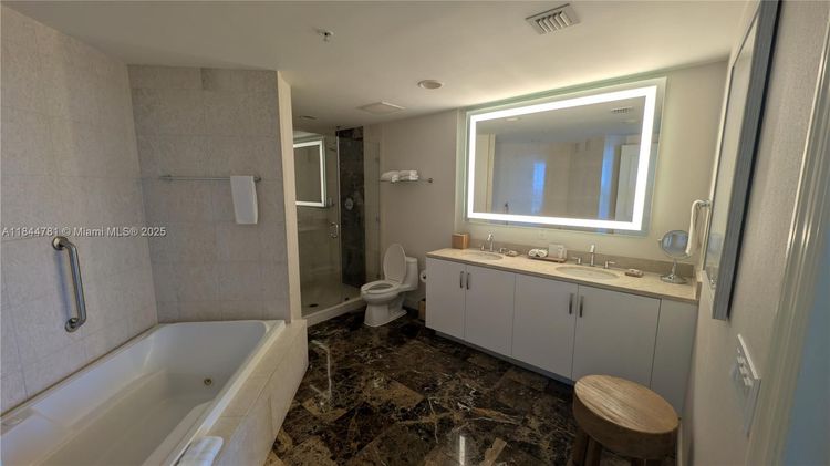 Hilton Q Club #2501 image #20