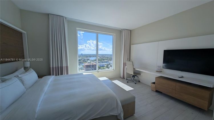 Hilton Q Club #2501 image #22