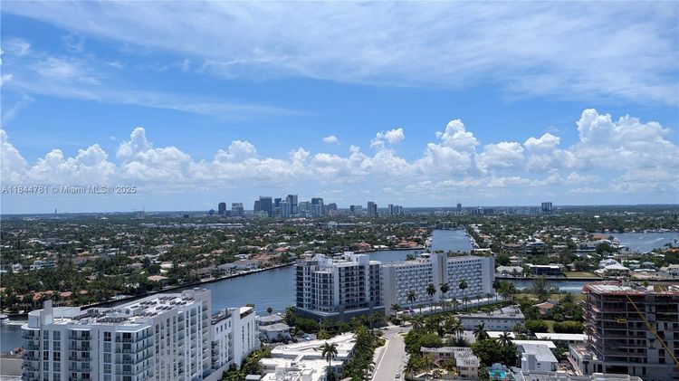 Hilton Q Club #2501 image #9