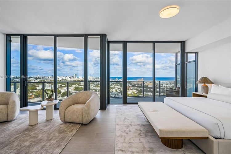 Five Park #2305/06 image #11