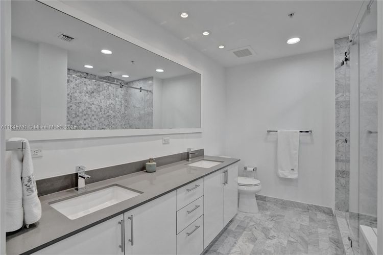 Nine at Mary Brickell Village #1402 image #13