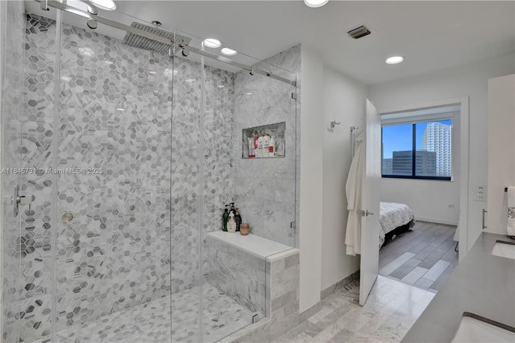 Nine at Mary Brickell Village #1402 image #16