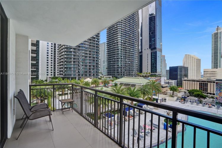 Nine at Mary Brickell Village #1402 image #24