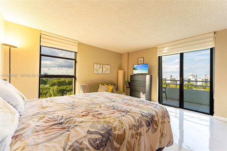 Delvista Towers #818 image #11