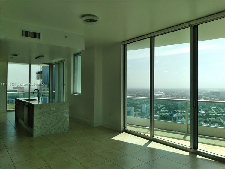 900 Biscayne Bay #5512 image #6