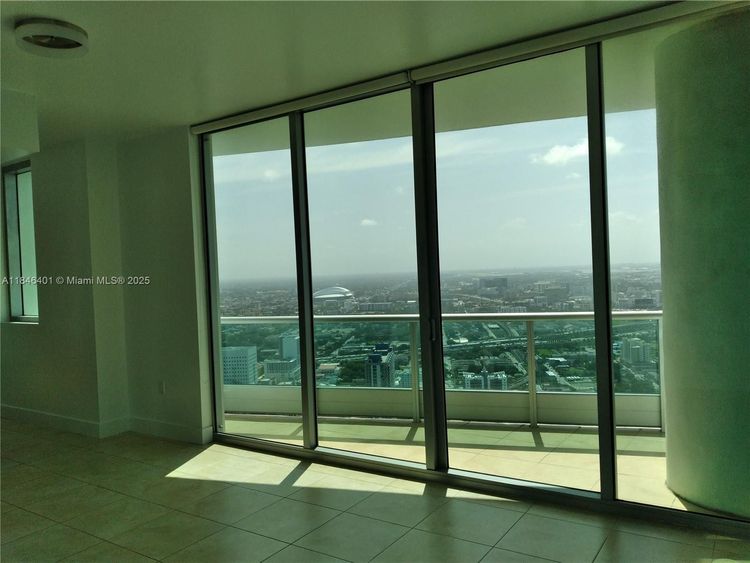 900 Biscayne Bay #5512 image #7
