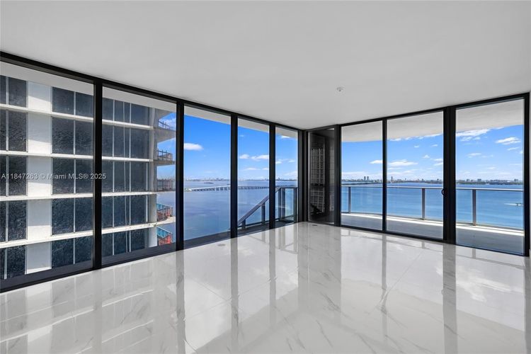 Aria Reserve South Tower #2101 image #29