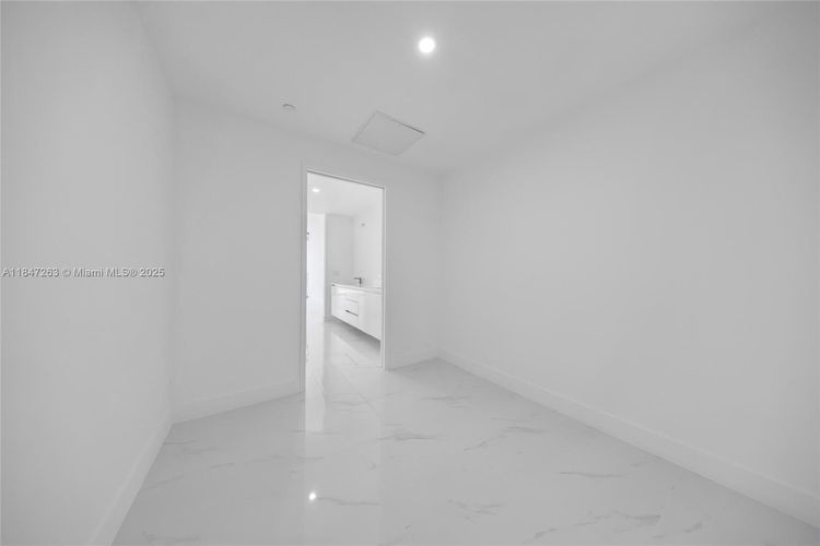 Aria Reserve South Tower #2101 image #73