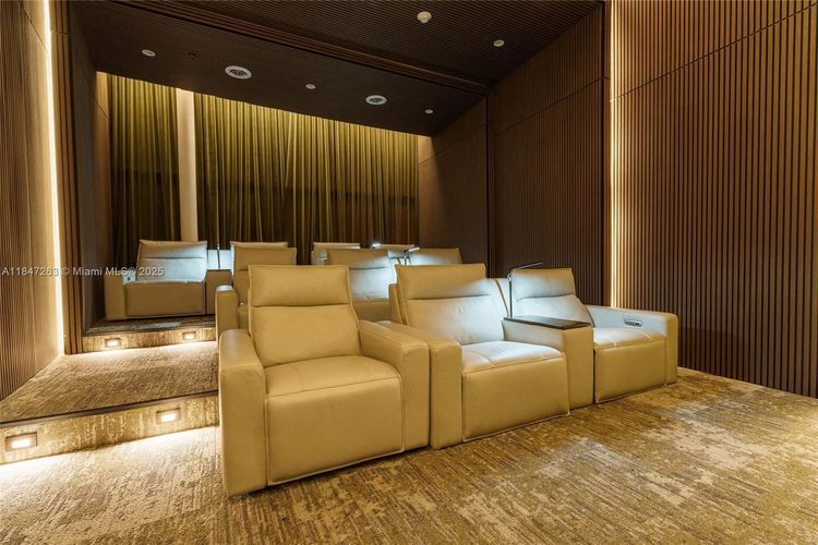 Aria Reserve South Tower #2101 image #87